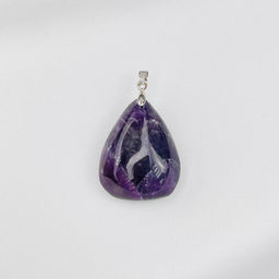 Кулон из камня Аметист