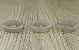 Кольцо агат серый 6мм 17,5 размер