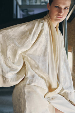 ABRIGO COMBINADO JACQUARD LINO LIMITED EDITION / Vainilla - Zara фото 5