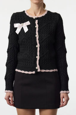 TRENDYOLMILLA Ekru Kurdele/Fiyonk Detayl? Boncuk Islemeli Triko H?rka TWOAW25HI00247  фото 4