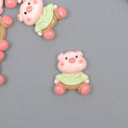 Цена за 10 шт. Декор для творчества пластик «Хрюша в зелёной кофточке», 2.6×2×1 см