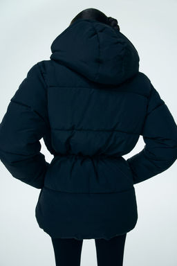 Chaqueta puffy oversize con cordon de ajuste - H&m фото 5