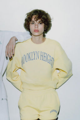 EMBROIDERED SLOGAN PLUSH SWEATSHIRT - Zara фото 19