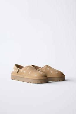 EMBROIDERED SHEEPSKIN CLOGS - Zara фото 2