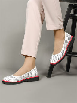 Туфли модельные на выход и на работу 210-04-08