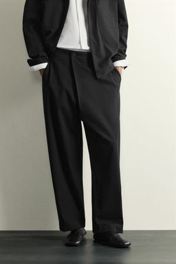 PANTAL?N BALLOON FIT CRUZADO / Negro