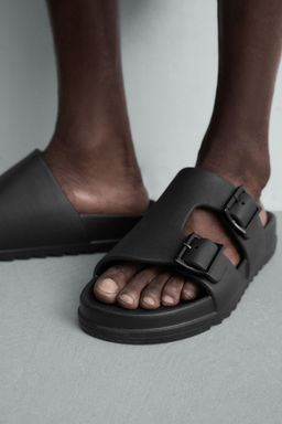 DOUBLE-STRAP RUBBERISED SANDALS - Zara фото 3