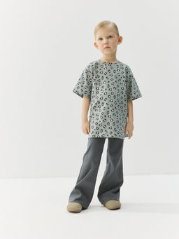 Костюм футболка оверсайз и брюки клеш Наивный леопард/графит - Bungly фото 3