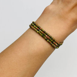 Бусины для украшений из Унакита