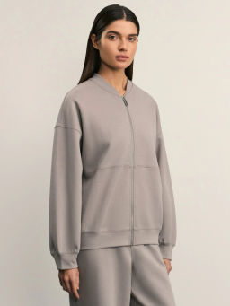 Толстовка на молнии с декоративными швами / Zarina  фото 4