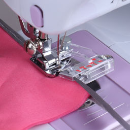 Цена за 2 шт. Лапка для швейных машин, для косой бейки, с линейкой, 5 мм, 4×4.5 см