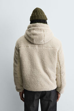 CONTRAST FAUX SHEARLING JACKET - Zara фото 2