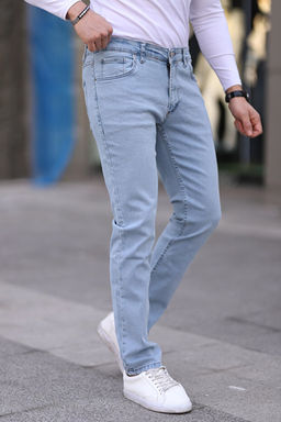 A__k Mavi Regular Fit Esnek Kuma_ Jeans Kot Pantolon TMNSS25JE00001