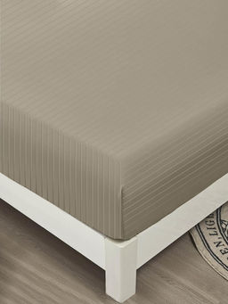 Простыня Страйп на резинке Мерцана MERCS007 (Тёмно-серый) 140x200