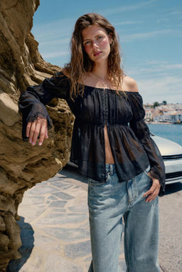 TOP COMBINADO ENCAJE / Negro