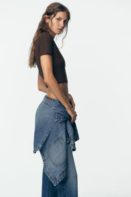 CAMISETA CROPPED MANGA CORTA / Chocolate - Zara фото 3