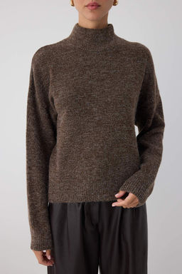 Wardrobe Essentials Vizon Alpaka Yun Kar?s?ml? Premium Iplik Genis Kal?p Triko Kazak |TWOAW26KZ00079