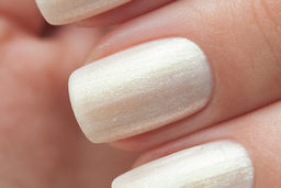 El Corazon 423/ 15 active Bio-gel/Shimmer