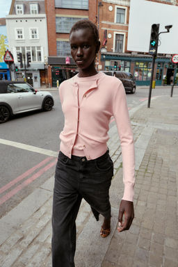 CARDIGAN WITH FLORAL BUTTONS