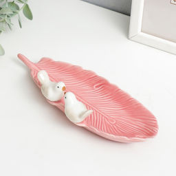 Фигурка-подставка для мелочей «Птички на длинном листе», керамика, 5×20.5×7.5 см, МИКС