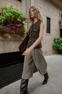 BELTED TEXTURED GILET - Zara фото 4