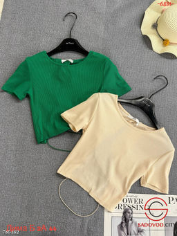 Женская укороченная майка