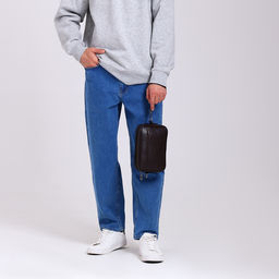 Сумка-клатч мужская на молнии с ручкой, наружный карман, 23×5×15 см, коричневая