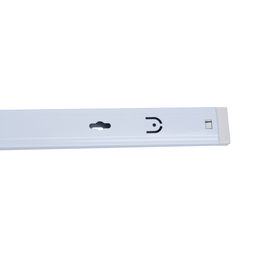 ULT-B01C T8x1/L150 WHITE Светильник линейный накладной. Цоколь G13 под светодиодную лампу T8 (не в/к). Корпус белый. TM Uniel