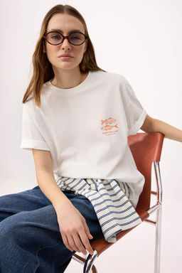 Ekru Bask?l? Oversize Bisiklet Yaka Dusuk Kol K?sa Uzun %100 Pamuk Orme T-Shirt TWOSS26TS00211
