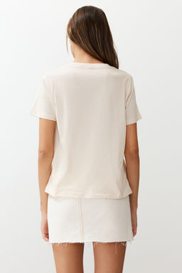 TRENDYOLMILLA Tas Payet Nak?sl? Basic Kal?p Orme T-Shirt TWOSS24TS00045  фото 6