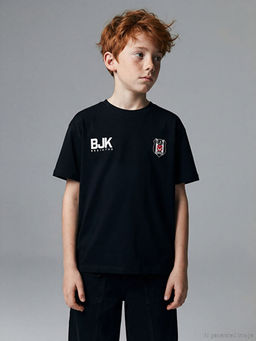 Bisiklet Yaka Be?ikta? Bask?l? Erkek ?ocuk Ti??rt