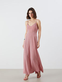 V Yaka Ekose Volanl? Elbise