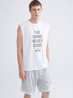 Bisiklet Yaka Bask?l? Erkek Kolsuz Ti??rt