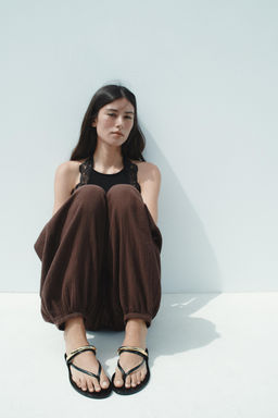 SANDALS WITH METAL APPLIQUE - Zara фото 9