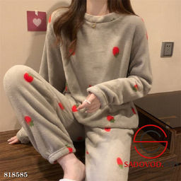 Пижама теплая плюшевая женская