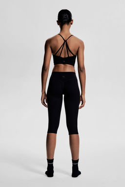 Sujetador de deporte en SoftMove Light Support - H&m фото 6