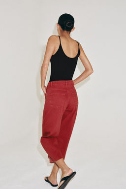 JEANS ZW COLLECTION CAPRI BALLOON TIRO MEDIO / Rojo - Zara фото 5