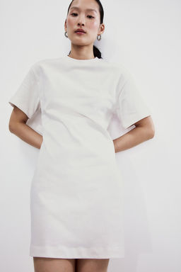 Vestido camiseta entallado