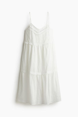 Vestido con tirantes de lazo