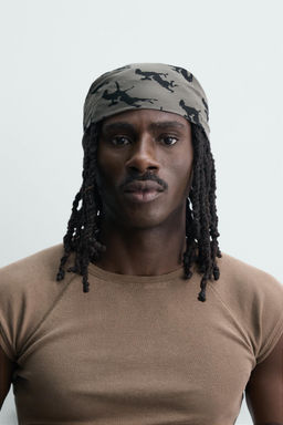 BANDANA ESTAMPADO CABALLOS / Gris