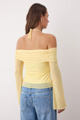 Ac?k Sar? Flare Kollu Baglama Detayl? Orme Madonna Yaka Bluz TWOSS24BZ00046