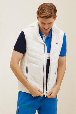 Мужской белый жилет Неожиданная скидка в корзине