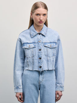 Джинсовая куртка на пуговицах / Zarina  фото 3