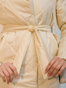 Полупальто демисезонное "2026" ваниль