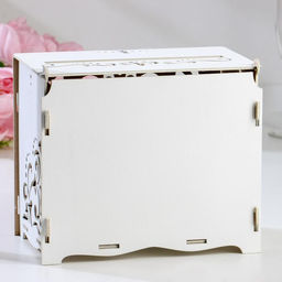 Шкатулка подарочная «Семейный банк для сбора денег. Кристалл», белый-серебро, 21.5×13.5×18.5 см