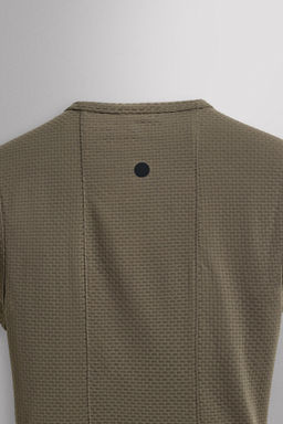 CAMISETA TANK PRIMERA CAPA GRAVEL / Gris topo