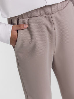 Брюки для мальчиков в коричневом цвете