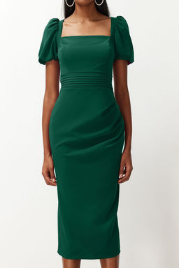 Zumrut Yesili Bel Detayl? Vucuda Oturan Dokuma Elbise TPRSS24EL00158