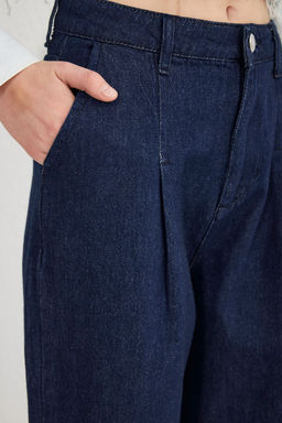 Koyu Mavi Pileli Yuksek Bel Wide Leg Jeans TWOSS25JE00040 - Trendyolmilla фото 4