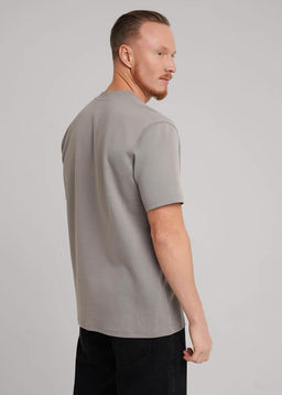 562660/05и_п Футболка муж. (ЧЗ)